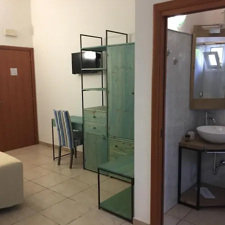 Universo Szálloda Otranto