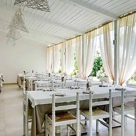 Universo Hotel *